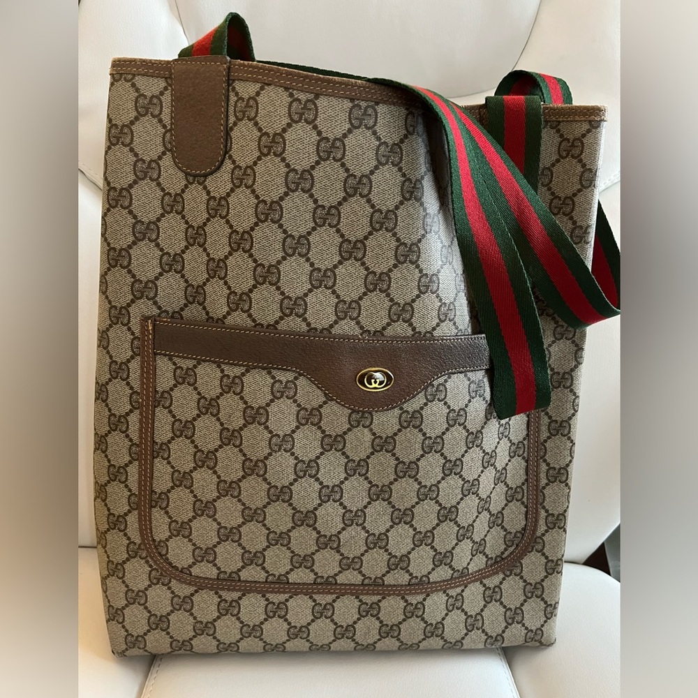 SOLD Gucci Shoulder Bag